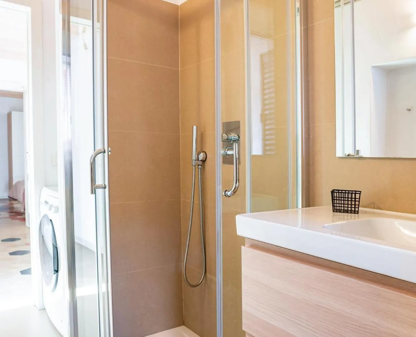 Golden Hour Apartment Bergamo 0*,  Italy