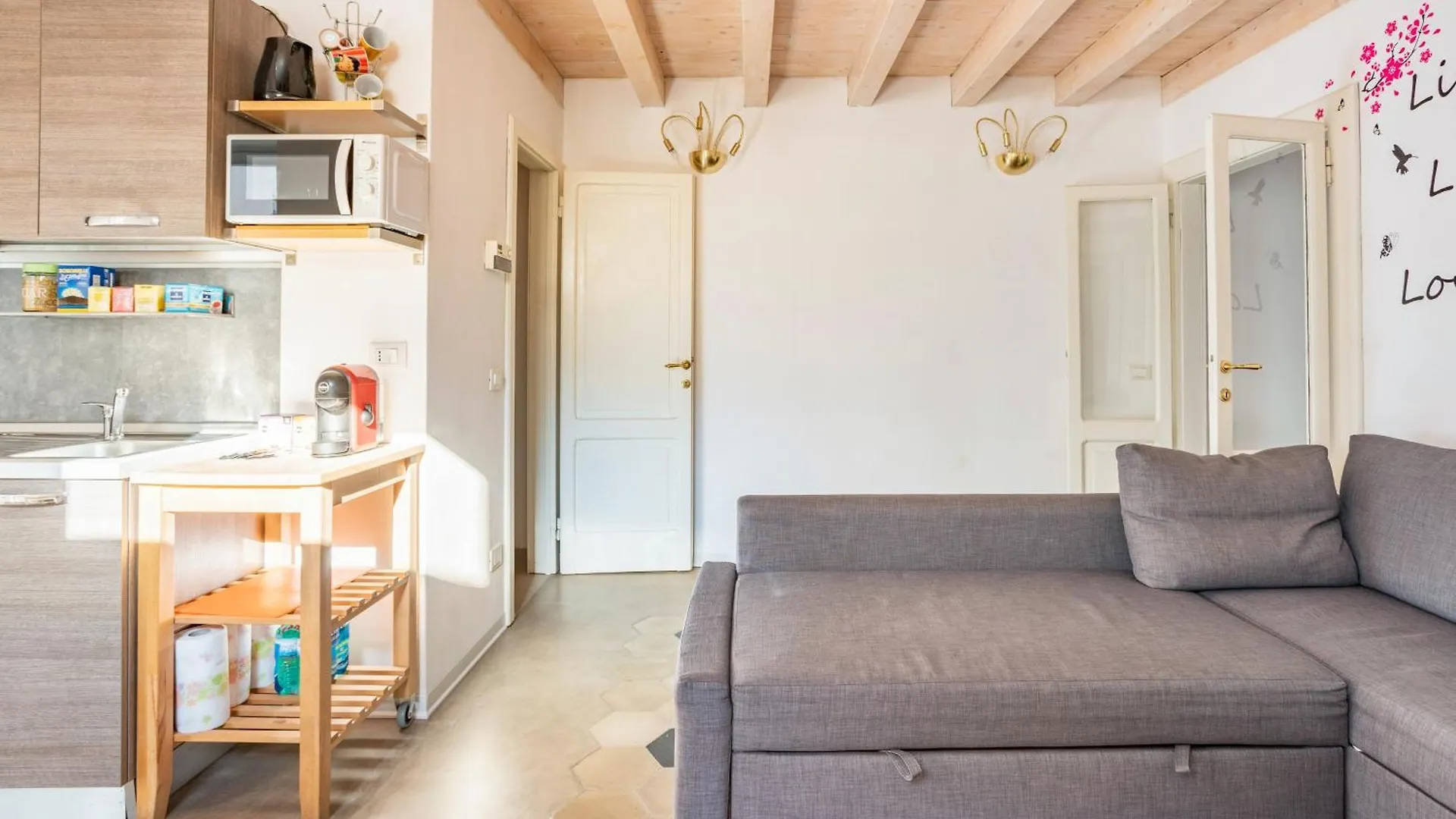 Golden Hour Apartment Bergamo 0*,  Italy